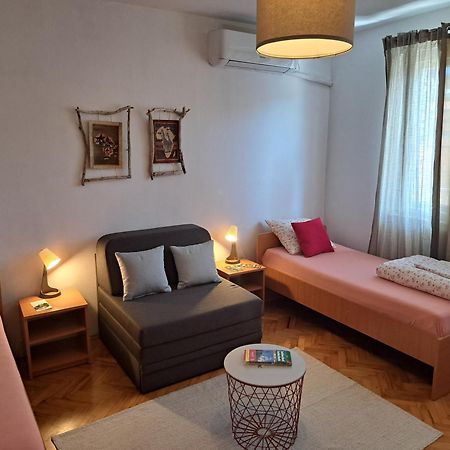 Apartament Faris Donji Milanovac Zewnętrze zdjęcie